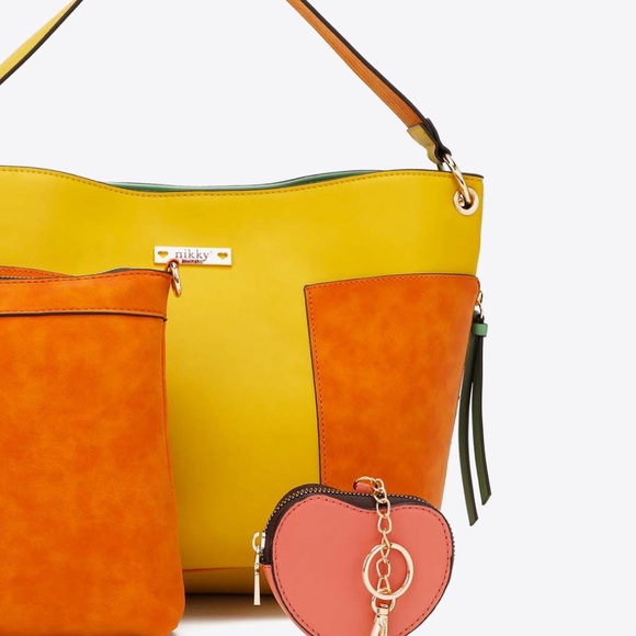 Nicole Lee USA Sweetheart Handbag Set - Picture 8 of 11